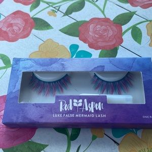 Red Aspen Mermaid Lash